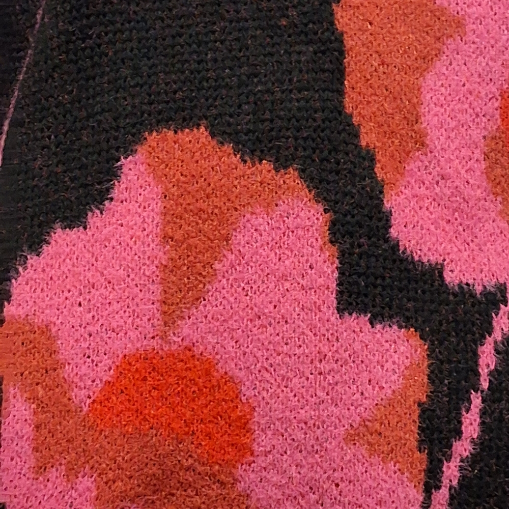 CAbi Rococo Sweater Size M - Picture 5 of 5